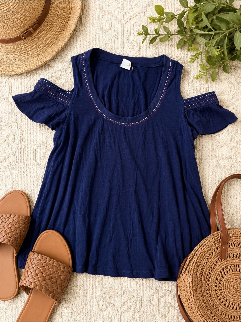 Anthropologie Akemi + Kin Navy Cold Shoulder Embroidered‎ Top Medium